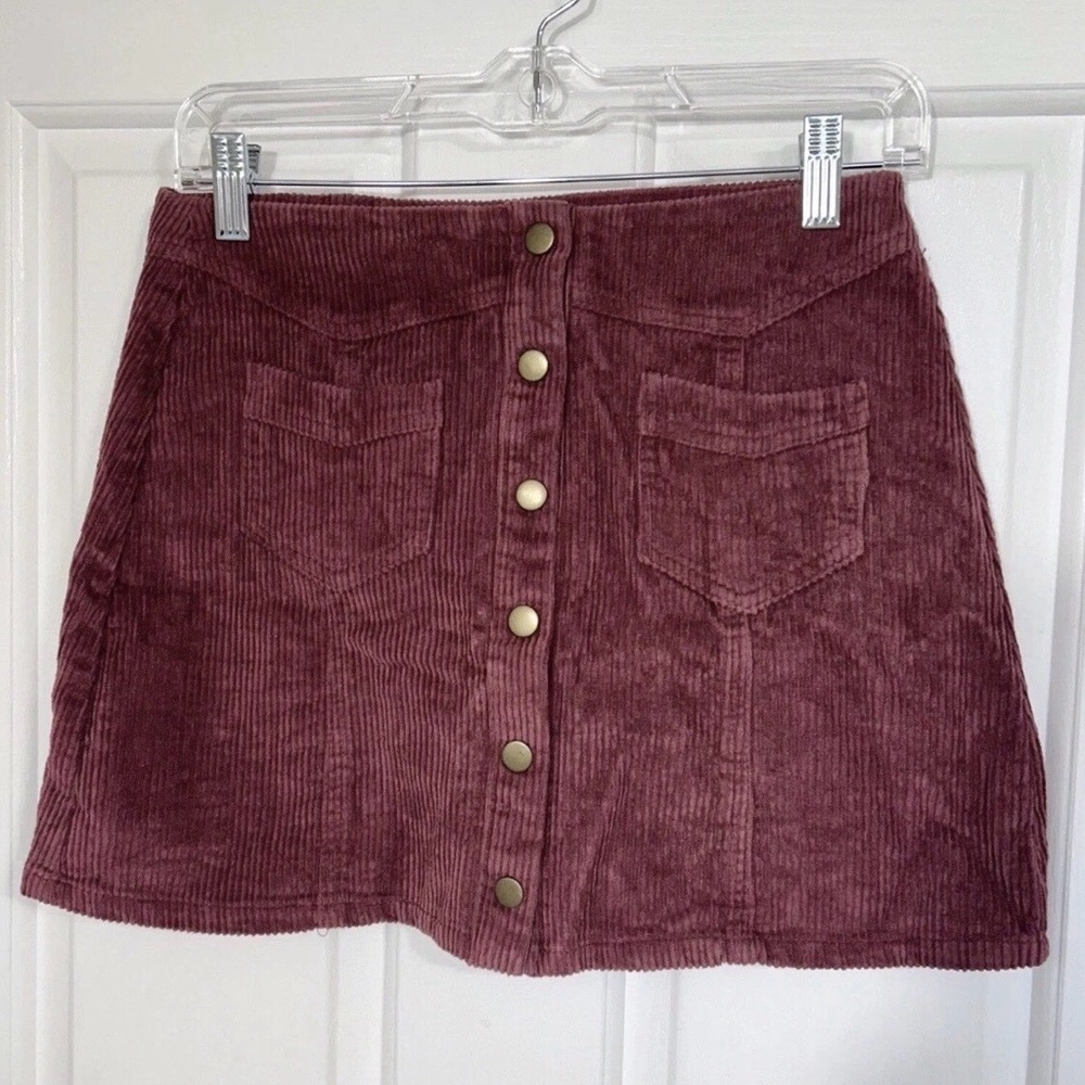 She + Sky Burgundy Corduroy Mini Skirt Button Front Boho Pockets Size S Small
